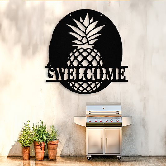 "Pineapple Welcome Sign: Elevate Your Home with Metal Wall Art"